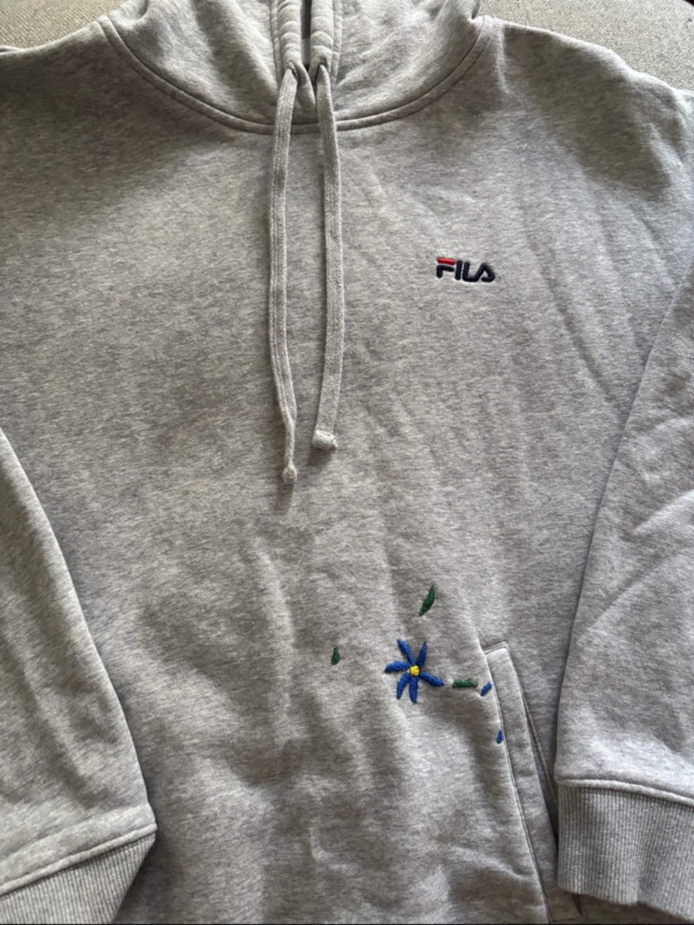 Fila Light Gray Crewneck Sweatshirt with Blue & Yellow Floral Embroidery